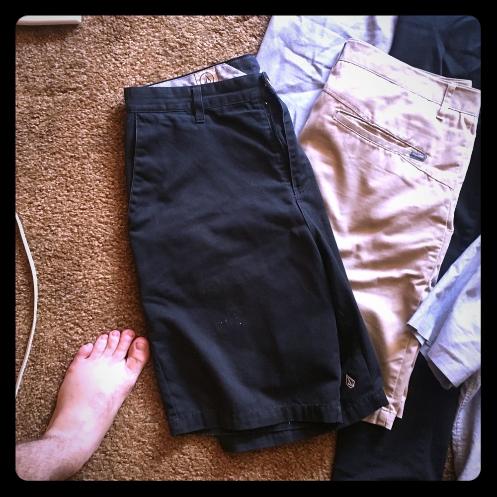 Volcom shorts